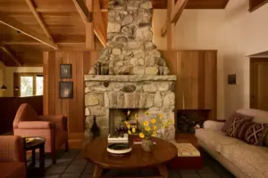 a-cozy-upstate-new-york-cabin-blends-forest-charm-with-unexpected-moments-of-delight