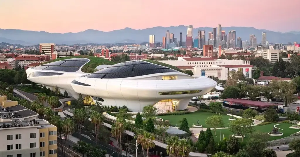 a-new-era-of-blobitecture-in-los-angeles