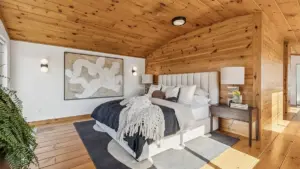 a-rare-floating-home-in-san-franciscos-historic-mission-creek-harbor-lists-for-1-7-million