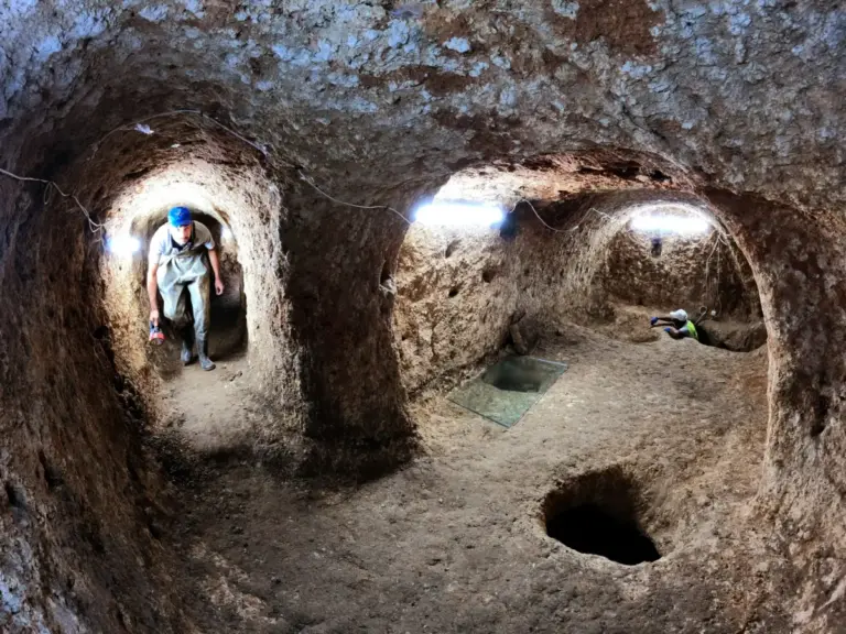beneath-the-surface-inside-sarayini-turkiyes-expansive-eighth-century-underground-city