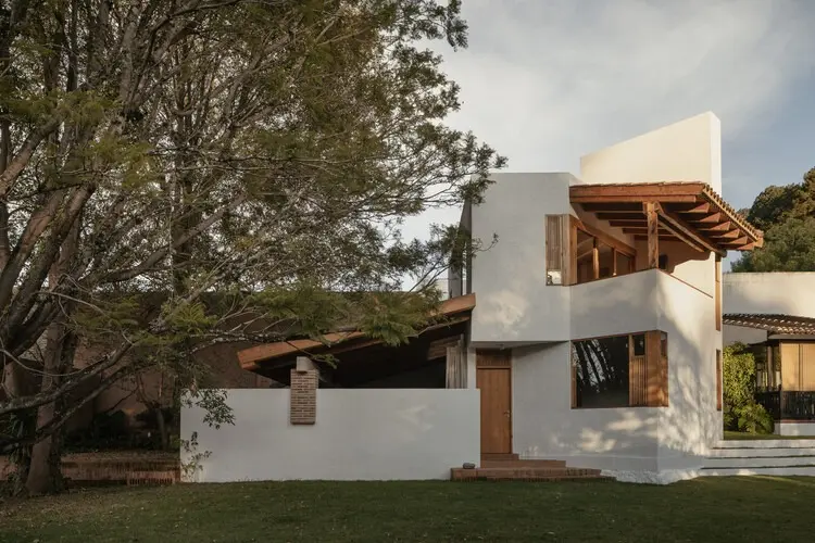 casa-amona-a-harmonious-dialogue-between-urban-living-and-natural-landscape-in-san-cristobal-de-las-casas