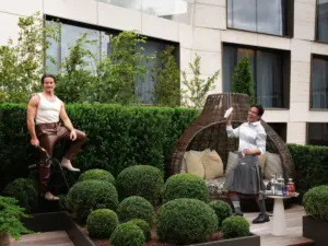 fashion-designer-brian-atwood-and-dr-jake-deutsch-complete-their-ultimate-new-york-city-forever-home-with-project-wow