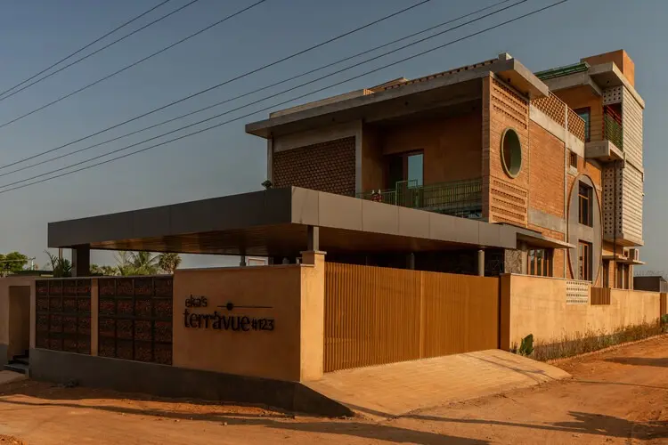 fictive-architects-unveils-terravue-residence-a-5565-square-foot-manifesto-of-sustainable-luxury-in-thanjavur