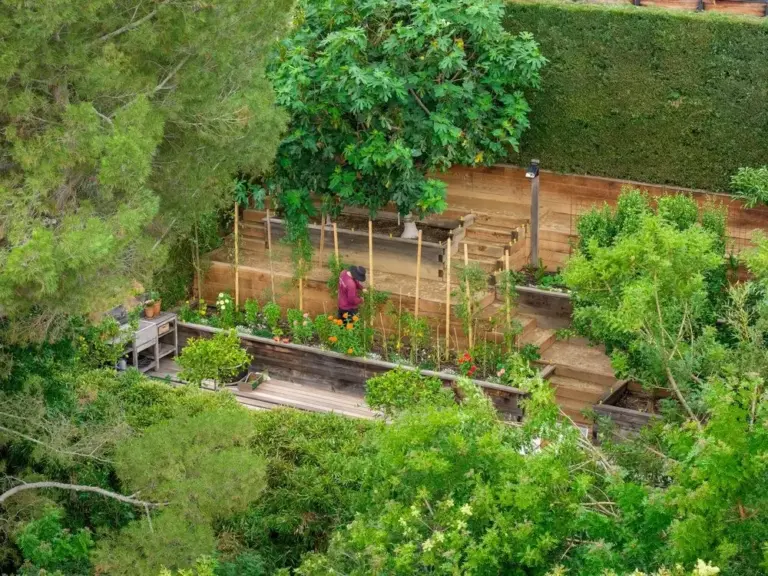 luxury-real-estate-redefined-los-angeles-estate-hits-the-market-for-13-75-million-with-its-own-private-urban-farm