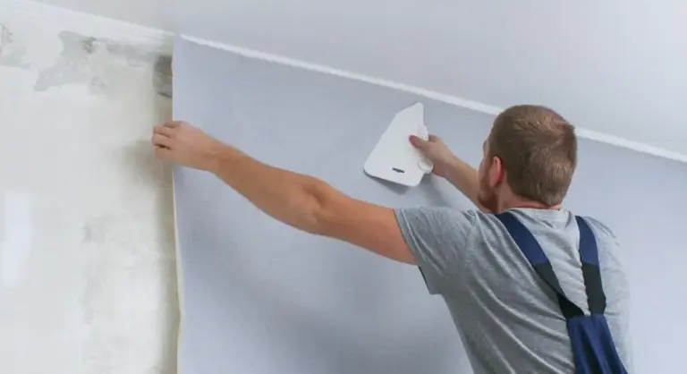 mastering-the-art-of-wallpapering-essential-techniques-accurate-estimations-and-common-pitfalls-to-avoid