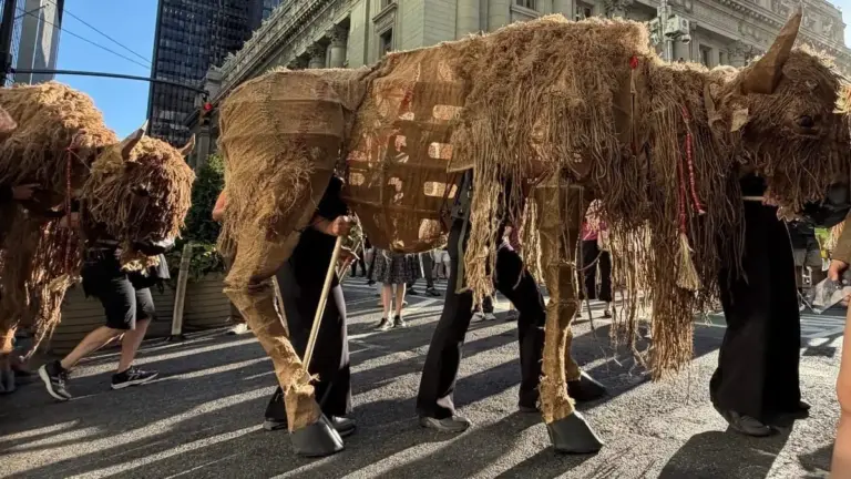 navigating-new-yorks-cultural-shifts-from-major-museum-exhibitions-and-labor-strikes-to-the-art-worlds-post-armory-week-fallout