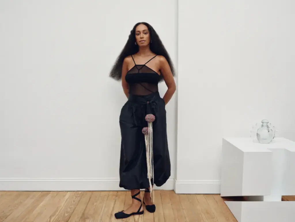 solange-knowles-unveils-large-scale-sculpture-on-new-yorks-high-line-with-support-from-google-chrome