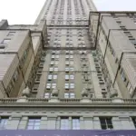 tory-burch-and-art-garfunkel-vs-howard-lutnick-and-the-khashoggis-the-high-stakes-battle-over-the-future-of-the-pierre